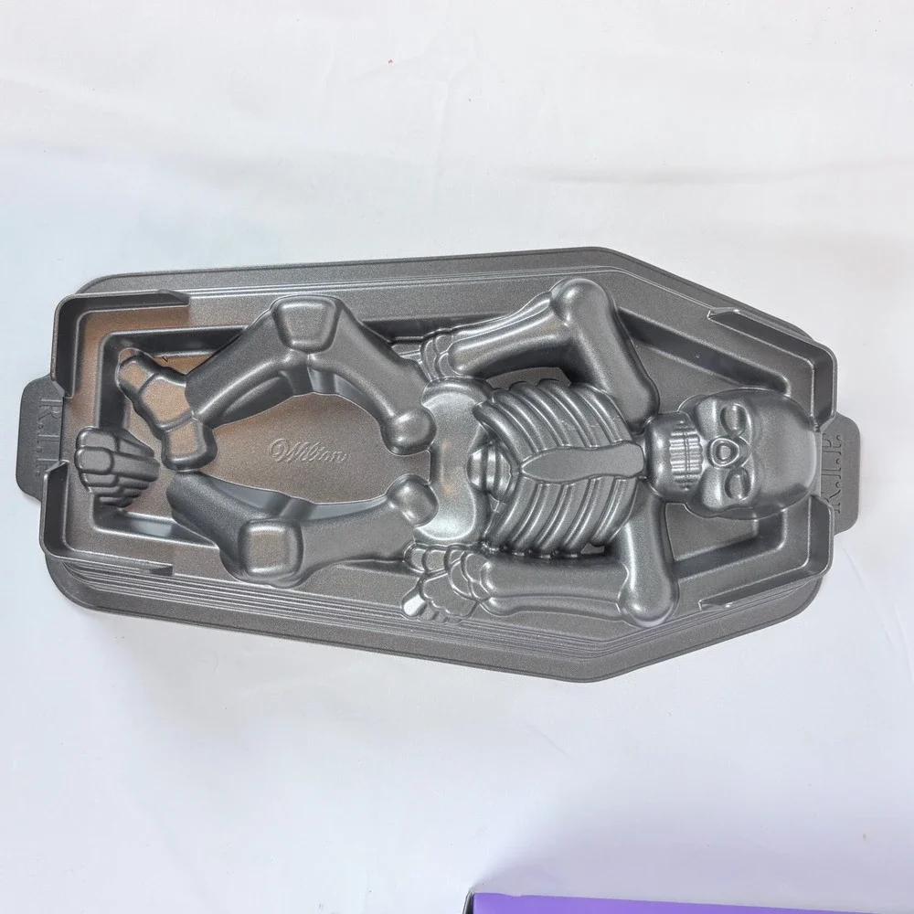 Wilton or skeleton